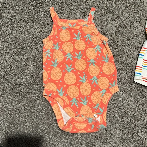 Old Navy Rompers and swimsuit bundle - Picture 2 of 7
